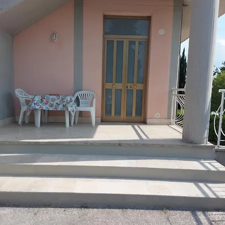 Con Piscina E Tennis Montespertoli