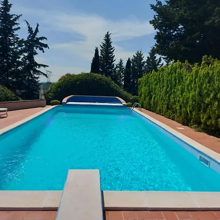 Con Piscina E Tennis Lägenhetshotell Montespertoli